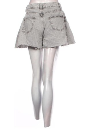 Pantaloni scurți de femei Unbranded, Mărime M, Culoare Gri, Preț 60,99 Lei