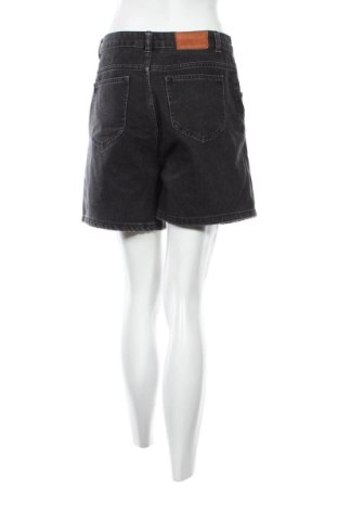Damen Shorts Zara, Größe M, Farbe Schwarz, Preis 8,25 €