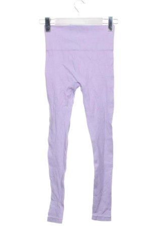 Damen Leggings Stradivarius, Größe XS, Farbe Lila, Preis 17,99 €