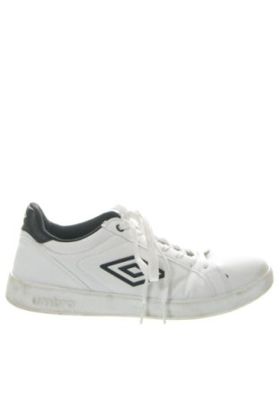 Încălțăminte de damă Umbro, Mărime 41, Culoare Alb, Preț 302,37 Lei, #136556308
