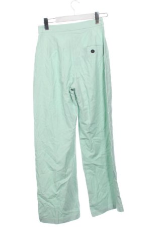 Дамски панталон Bershka, Размер XS, Цвят Зелен, Цена 15,33 €