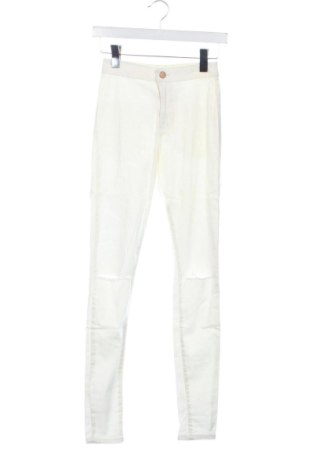 Дамски панталон Bershka, Размер XS, Цвят Екрю, Цена 15,00 €