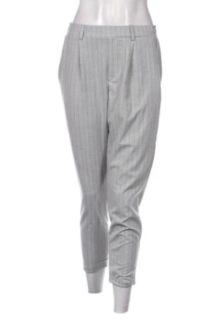 Damenhose Bershka, Größe M, Farbe Grau, Preis 15,00 €