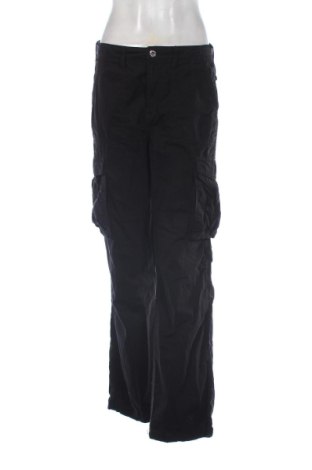 Damenhose Bershka, Größe M, Farbe Schwarz, Preis 15,00 €