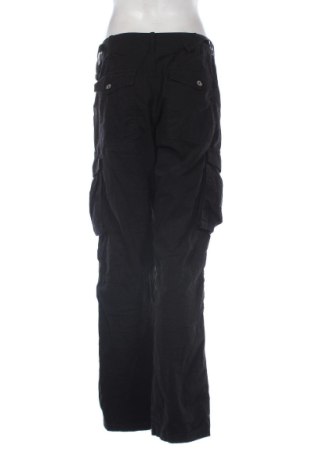 Damenhose Bershka, Größe M, Farbe Schwarz, Preis 15,00 €