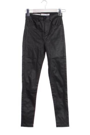 Дамски панталон Bershka, Размер XS, Цвят Черен, Цена 14,77 €