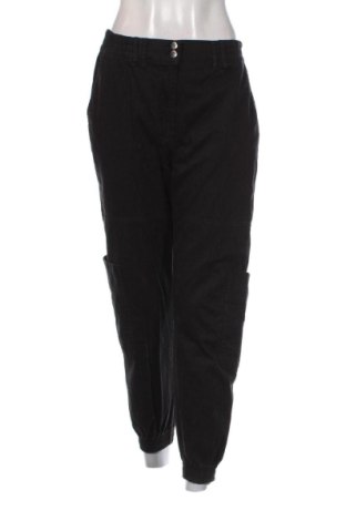 Damenhose Bershka, Größe M, Farbe Schwarz, Preis 15,00 €, #136579606