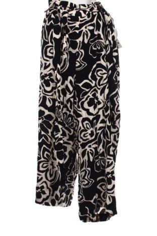 Pantaloni de femei C&A, Mărime 5XL, Culoare Multicolor, Preț 145,99 Lei