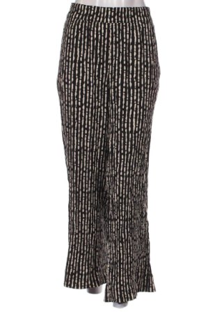 Damenhose C&A, Größe XXL, Farbe Mehrfarbig, Preis 19,99 €