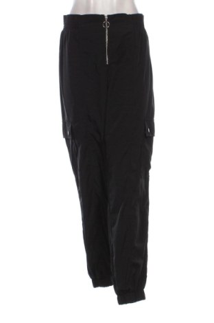 Дамски панталон Cropp, Размер M, Цвят Черен, Цена 21,47 €