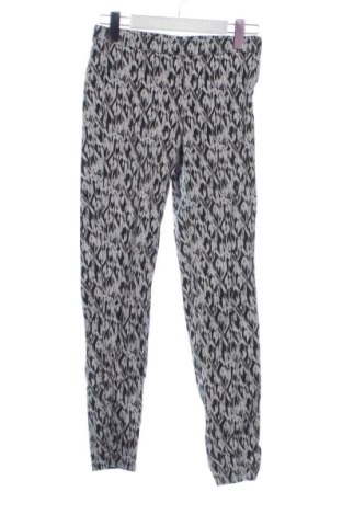 Damenhose H&M, Größe M, Farbe Mehrfarbig, Preis 15,99 €, #136533933