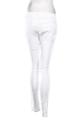 Дамски панталон H&M, Размер M, Цвят Бял, Цена 15,33 €