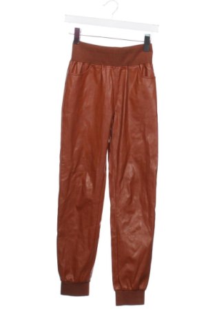 Női nadrág Kendall & Kylie, Méret XS, Szín Barna, Ár 13 223 Ft