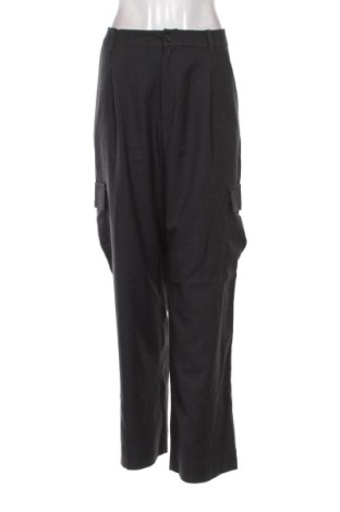 Дамски панталон Monki, Размер L, Цвят Сив, Цена 13,00 €