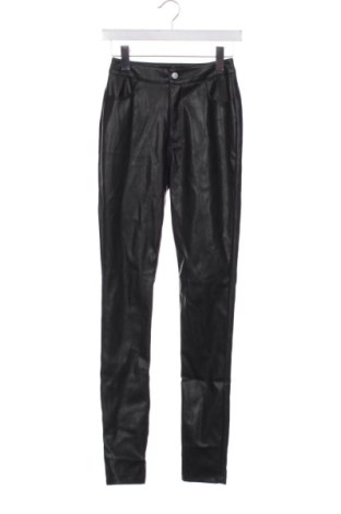 Pantaloni de femei Pretty Little Thing, Mărime XXS, Culoare Negru, Preț 145,99 Lei