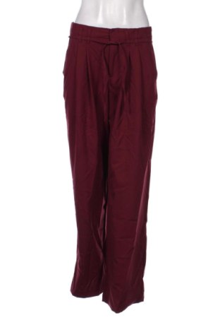 Pantaloni de femei Pull&Bear, Mărime S, Culoare Roșu, Preț 145,99 Lei