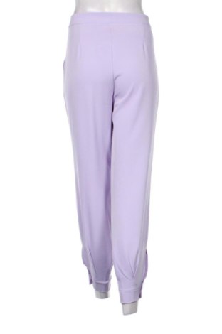 Damenhose Remixx, Größe M, Farbe Lila, Preis 15,00 €