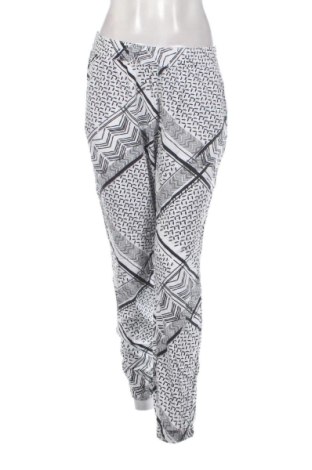 Damenhose S.Oliver, Größe L, Farbe Mehrfarbig, Preis € 27,99