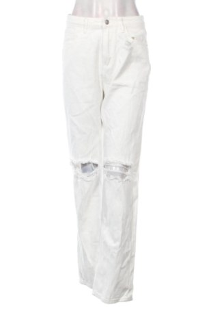 Дамски панталон SHEIN, Размер M, Цвят Бял, Цена 15,33 €, #136477529
