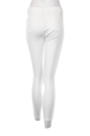 Дамски панталон SHEIN, Размер S, Цвят Бял, Цена 15,33 €