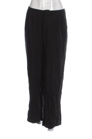 Дамски панталон Stradivarius, Размер L, Цвят Черен, Цена 15,00 €