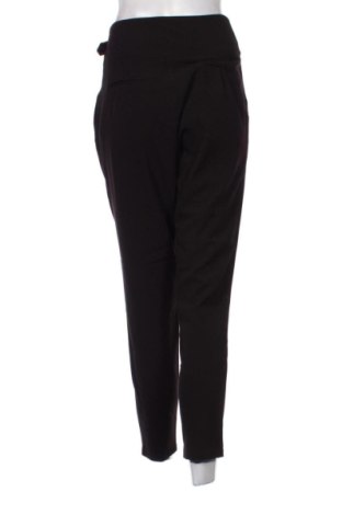 Дамски панталон Stradivarius, Размер S, Цвят Черен, Цена 15,00 €