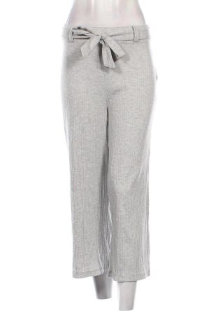 Дамски панталон Stradivarius, Размер S, Цвят Сив, Цена 15,33 €