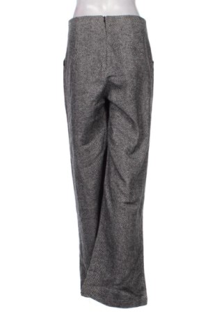 Damenhose Trendyol, Größe M, Farbe Mehrfarbig, Preis 47,57 €