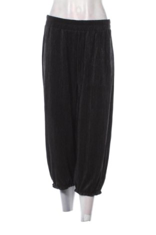 Pantaloni de femei Vero Moda, Mărime M, Culoare Negru, Preț 85,99 Lei