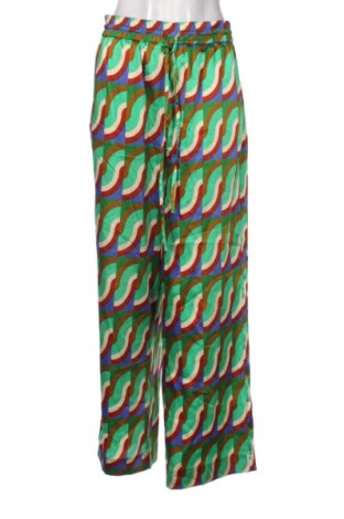 Damenhose Zara, Größe M, Farbe Mehrfarbig, Preis 17,99 €