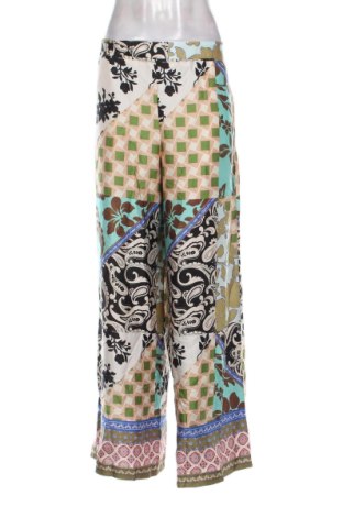 Pantaloni de femei Zara, Mărime XL, Culoare Multicolor, Preț 196,99 Lei
