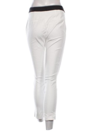 Pantaloni de femei Zara, Mărime S, Culoare Alb, Preț 85,99 Lei