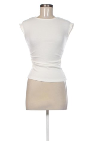 Дамски топ Stradivarius, Размер S, Цвят Бял, Цена 19,42 €