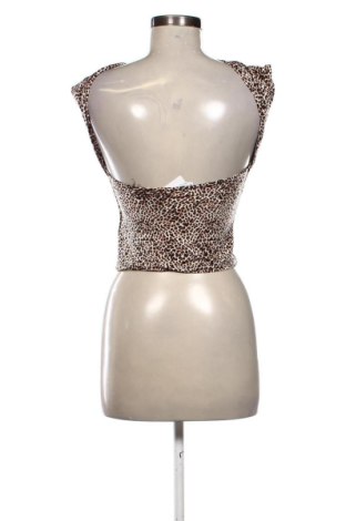 Damentop Stradivarius, Größe M, Farbe Mehrfarbig, Preis 15,00 €