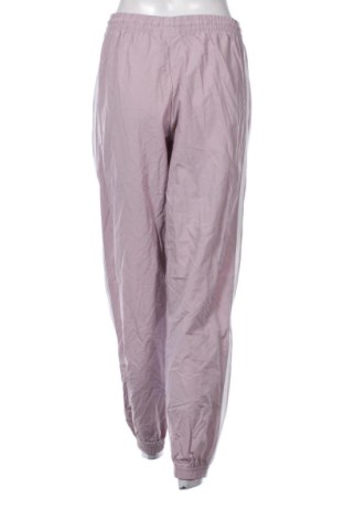 Damskie spodnie sportowe Adidas, Rozmiar M, Kolor Fioletowy, Cena 110,99 zł