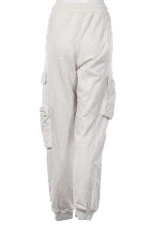 Pantaloni trening de femei Adidas, Mărime L, Culoare Ecru, Preț 129,99 Lei