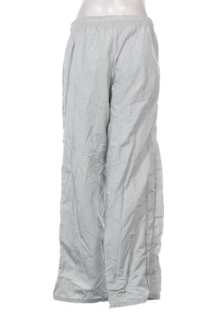 Damen Sporthose Bershka, Größe S, Farbe Grau, Preis € 19,99