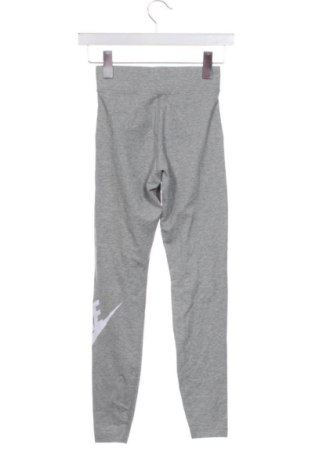 Дамско спортно долнище Nike, Размер XS, Цвят Сив, Цена 21,47 €