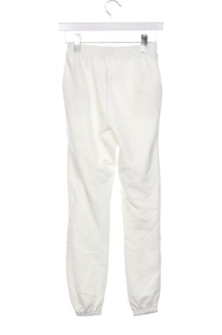 Дамско спортно долнище Pull&Bear, Размер XXS, Цвят Бял, Цена 15,33 €