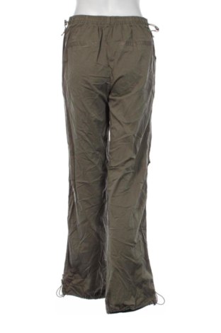 Дамско спортно долнище Unbranded, Размер S, Цвят Зелен, Цена 15,33 €