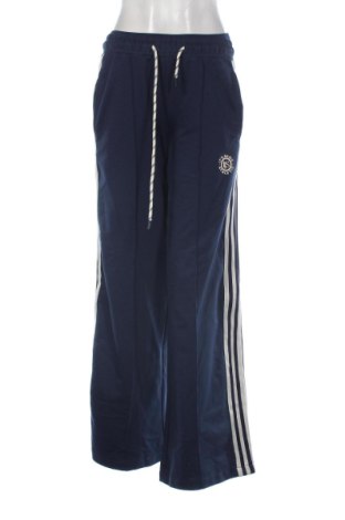 Pantaloni trening de femei Unbranded, Mărime S, Culoare Albastru, Preț 130,00 Lei, #136575376