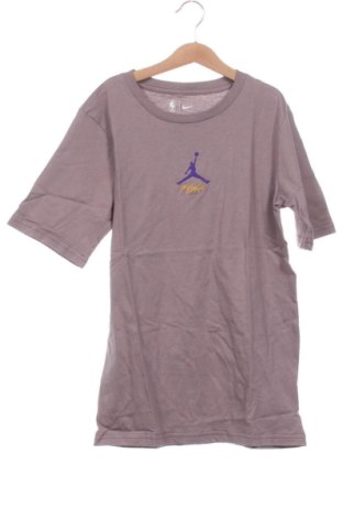 Kinder T-Shirt Air Jordan Nike, Größe 14-15y/ 168-170 cm, Farbe Aschrosa, Preis 47,99 €