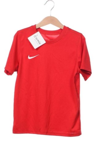 Detské tričko Nike, Veľkosť 5-6y/ 116-122 cm, Farba Červená, Cena  15,95 €