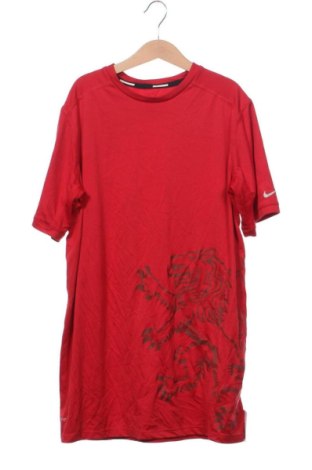 Kinder T-Shirt Nike, Größe 13-14y/ 164-168 cm, Farbe Rot, Preis 13,99 €