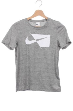 Dětské tričko  Nike, Velikost 3-6m/ 62-68 cm, Barva Šedá, Cena  309,00 Kč