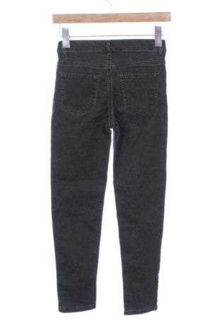 Gyerek farmernadrág LC Waikiki, Méret 8-9y / 134-140 cm, Szín Szürke, Ár 6 612 Ft