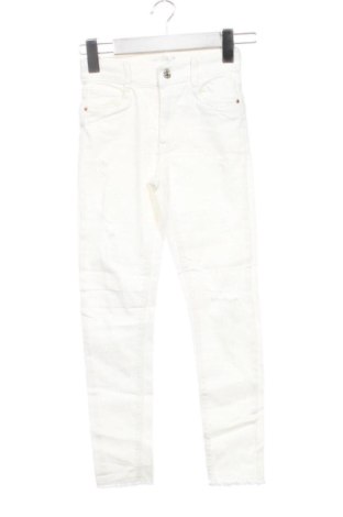 Детски дънки Zara, Размер 8-9y/ 134-140 см, Цвят Бял, Цена 9,71 €