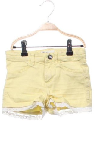 Παιδικό κοντό παντελόνι H&M, Μέγεθος 6-7y/ 122-128 εκ., Χρώμα Κίτρινο, Τιμή 7,00 €