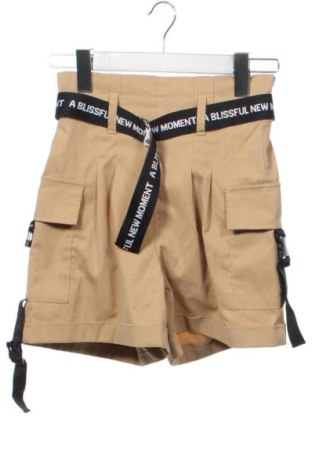 Dětské krátké kalhoty  Unbranded, Velikost 11-12y/ 152-158 cm, Barva Vícebarevné, Cena  203,00 Kč