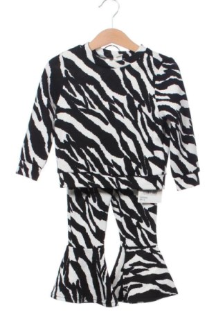 Kinderanzug SHEIN, Größe 12-18m/ 80-86 cm, Farbe Mehrfarbig, Preis € 35,99